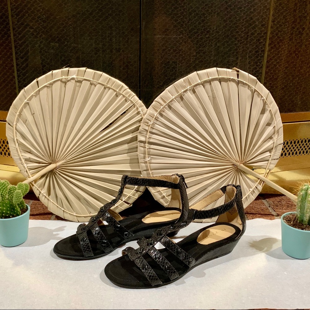 3/$20 Easy Spirit 👡sandal